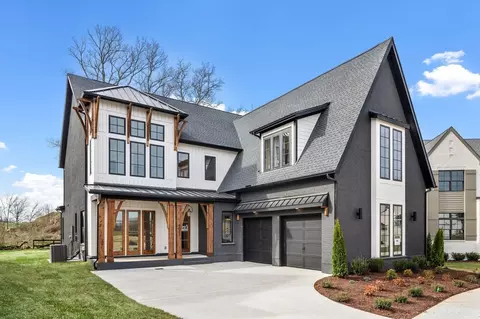 5600 Blaze Way, Thompsons Station, TN 37179