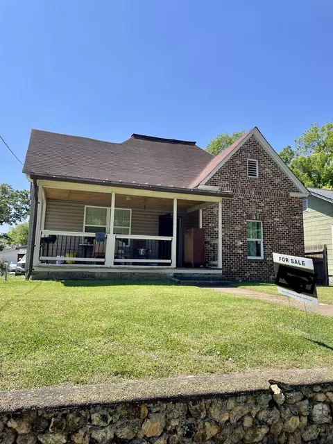 1510 E 16th St, Chattanooga, TN 37404