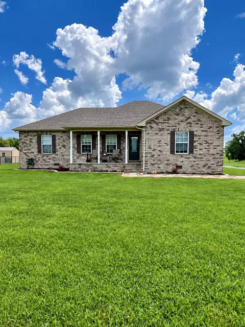 4478 Long Creek Rd, Lafayette, TN 37083