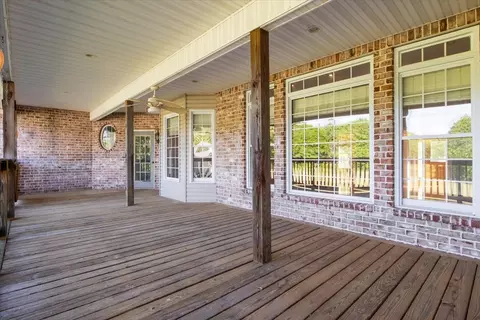 Exterior - 2440 Maple Grove Rd, Dickson, TN 37055 photo 6 of 15