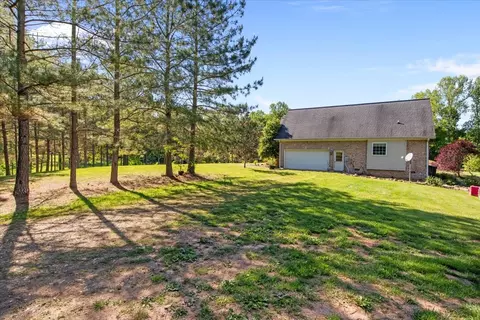 Exterior - 2440 Maple Grove Rd, Dickson, TN 37055 photo 8 of 15