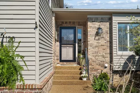 120 Morton Mill Cir, Nashville, TN 37221