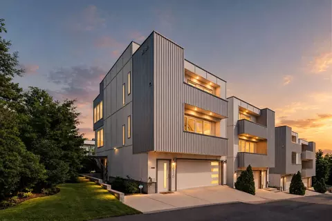 1011 12th Ave N # D, Nashville, TN 37208