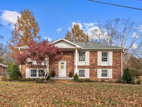 604 Meadowgreen Dr, Franklin, TN 37069