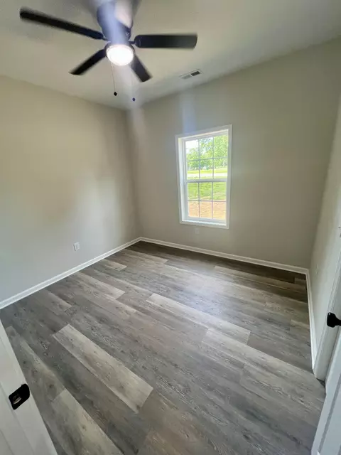 Bedroom - 929 Terry St, Pulaski, TN 38478 photo 3 of 7