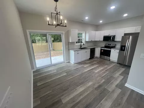 Kitchen - 929 Terry St, Pulaski, TN 38478 photo 1 of 3