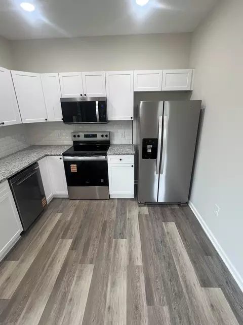 Kitchen - 929 Terry St, Pulaski, TN 38478 photo 3 of 3