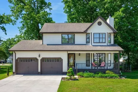 8708 Oak View Dr, Chattanooga, TN 37421