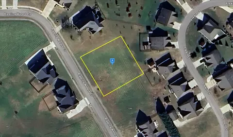 1250 Rippling Waters Cir, Sevierville, TN 37876
