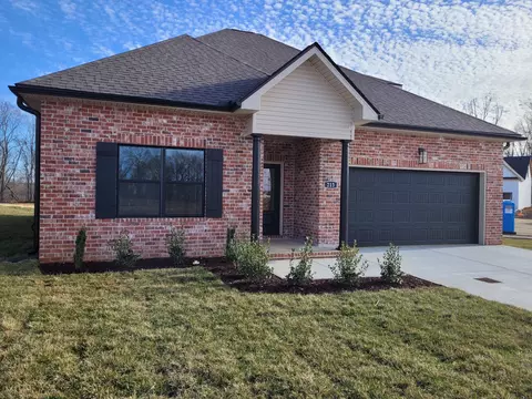 213 Sandalwood Way, Dickson, TN 37055