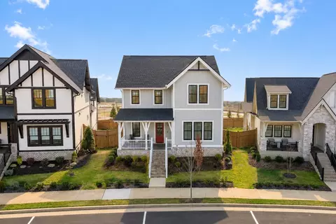 243 Asterwood Cir, Thompsons Station, TN 37179
