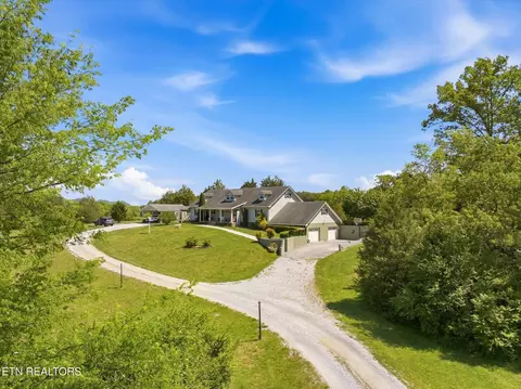 180 Old Sink Church Rd, Tellico Plains, TN 37385