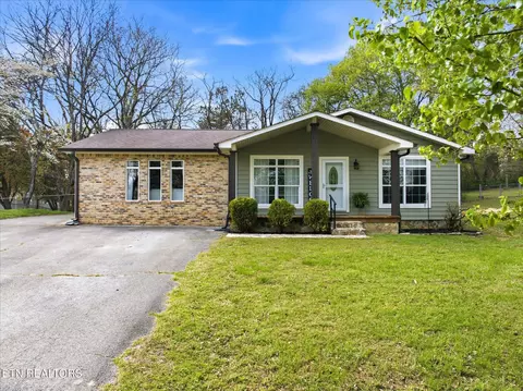 169 Boyd St, Dayton, TN 37321