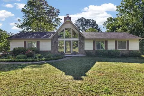 2704 New London Dr, Cookeville, TN 38506
