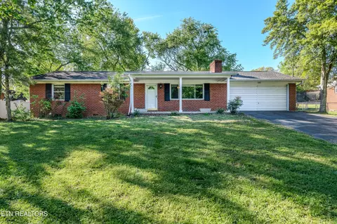533 Ensley Dr, Knoxville, TN 37920