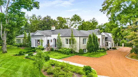 215 Lynnwood Ter, Nashville, TN 37205