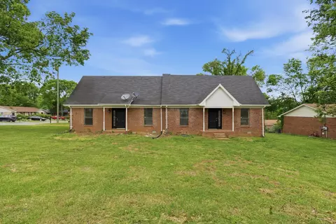 1522 Meadow Bend Dr, Madison, TN 37115