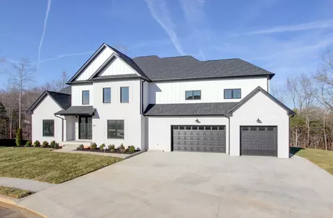 701 Sandringham Ct, Clarksville, TN 37043