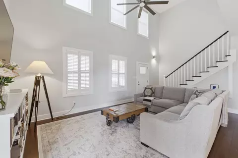 235 Augusta Ave, Pleasant View, TN 37146
