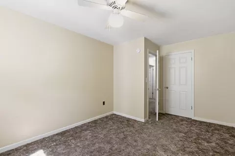 Bedroom - 442 Crescent Dr, Springfield, TN 37172 photo 6 of 6