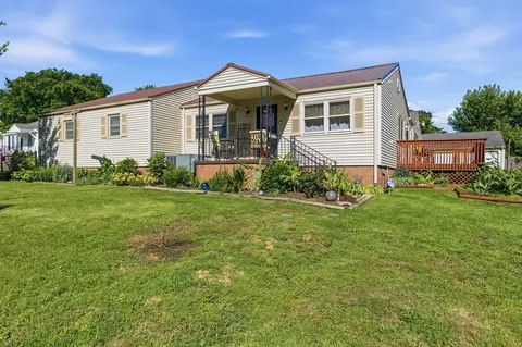 Other - 442 Crescent Dr, Springfield, TN 37172 photo 3 of 13