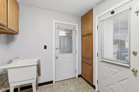 Other - 442 Crescent Dr, Springfield, TN 37172 photo 5 of 13