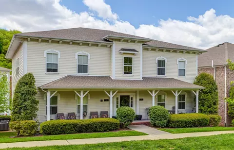 1025 Park Run Dr, Franklin, TN 37067