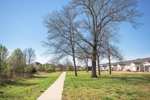 Exterior - 2304 Audubon Ln, Murfreesboro, TN 37128 photo 7 of 7