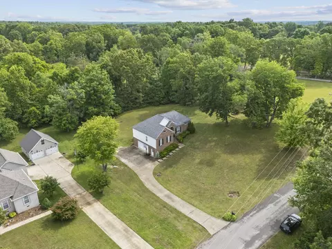 View/Area - 202 Contrary Rd, Burns, TN 37029 photo 1 of 3