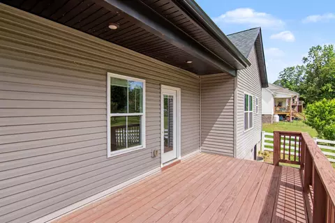 Exterior - 118 Colson Rd, Dover, TN 37058 photo 6 of 7