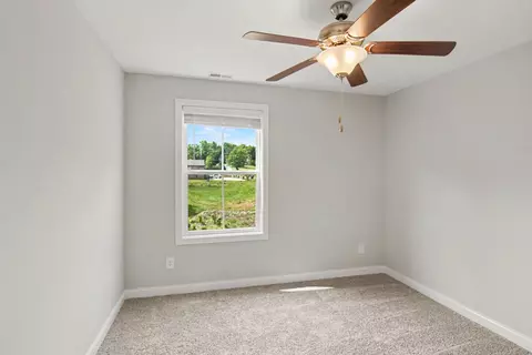 Bedroom - 118 Colson Rd, Dover, TN 37058 photo 5 of 6