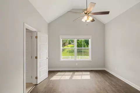 Bedroom - 118 Colson Rd, Dover, TN 37058 photo 6 of 6