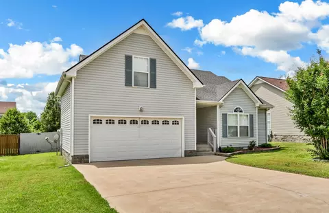 3736 Kendra Ct N, Clarksville, TN 37040