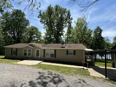 678 Laura Ln, Lebanon, TN 37087