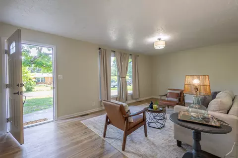 182 Dale Ter, Clarksville, TN 37042