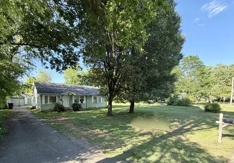 606 Peachtree St, Murfreesboro, TN 37129