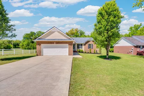 95 Creek Ln, Mcminnville, TN 37110