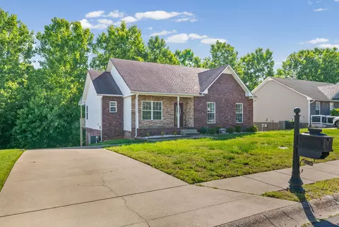 1616 Apache Way, Clarksville, TN 37042