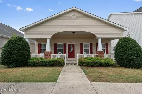 604 Stratford Ave, Sweetwater, TN 37874
