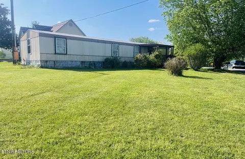 100 Frances Dr, Lenoir City, TN 37771