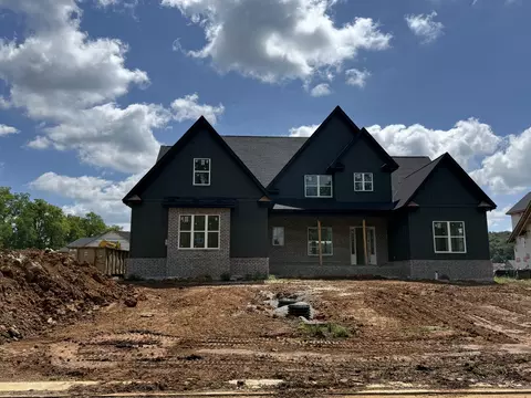 2712 Canton Dr, Murfreesboro, TN 37129