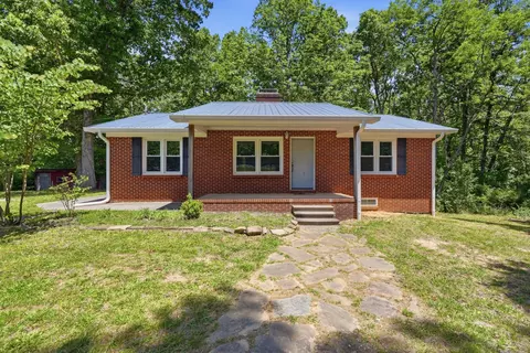 10409 Harrison Ferry Rd, Mcminnville, TN 37110