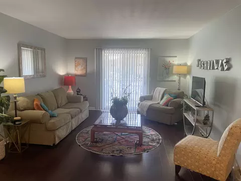 555 N Dupont Ave #D94, Madison, TN 37115