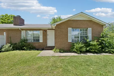 321 Lilly Ln, Murfreesboro, TN 37128