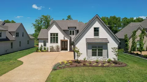 209 Bellsford Rd, Gallatin, TN 37066