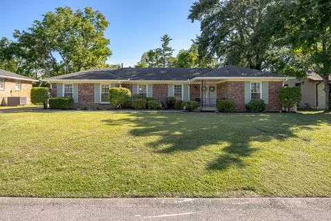 7465 Harrow Dr, Nashville, TN 37221