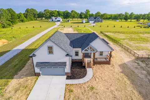 338 Dugout Rd, Summertown, TN 38483