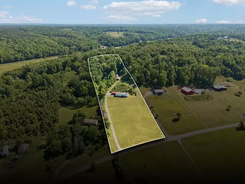 2484 W Leatherwood Rd, Cumberland Furnace, TN 37051