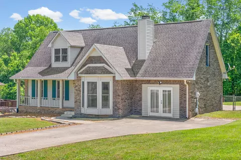 105 Lynx Dr, Clarksville, TN 37042