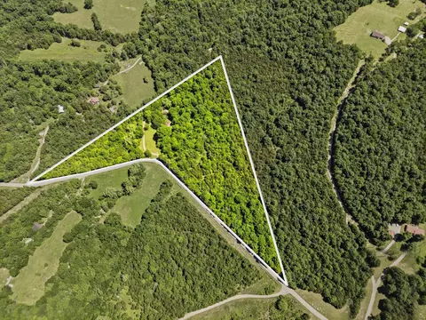 2561 Bell Rd, Watertown, TN 37184